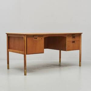 Skrivbord, Teak
