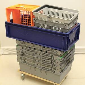 Plastbackar