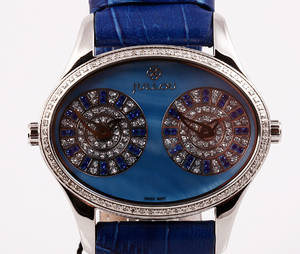 JULLOU. Dansk design. Diamant damearmbåndsur model nr.  005-06-14-04