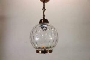 Taklampa i glas och metall