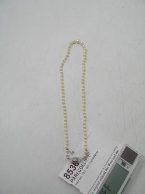 Pärlcollier, med lås
