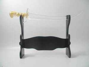 Prydnadssvärd, Konstglas