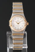 Omega Constellation damearmbåndsur med brillanter