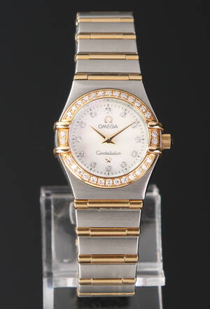 Omega Constellation damearmbåndsur med brillanter
