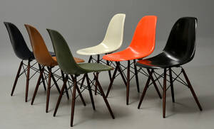 Charles Eames. Sæt på seks skalstole, multicolor, model DSW. 6 