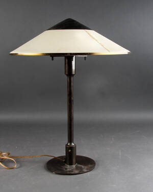 Niels Rasmussen Thykier, bordlampe model Major  Denne vare er sat til omsalg under nyt varenummer 3974832