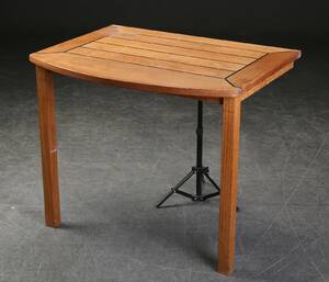 Trip Trap. Skrivebord af teaktræ