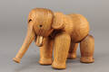 Kay Bojesen, figur af egetræ i form af elefant. 