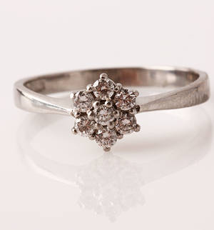 Brillantring af platin, i alt ca. 0.21 ct