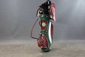 Golfbag med klubbor Fore