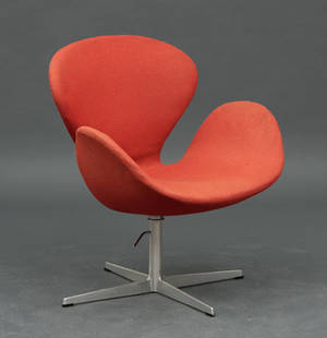 Arne Jacobsen f. 1902 - 1971. Svanen