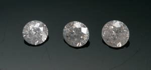Uindfattede diamanter, i alt ca. 1.78 ct.