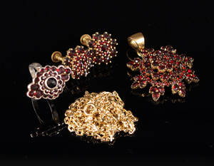 Vintage smykkesæt med granater 5