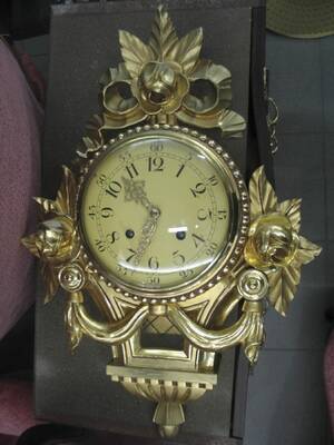 Väggpendyl, Förgylld