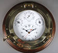 Maritimt ur med barometer