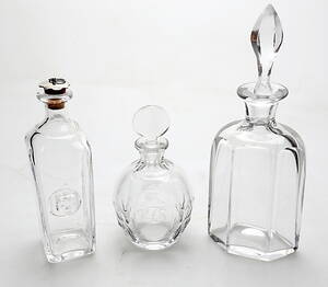 KARAFFER 3 st, bland annat Erik Höglund, 1900-tal.