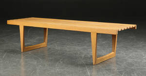 Yngvar Sandström, NK. Bænk af eg, model Tokyo 