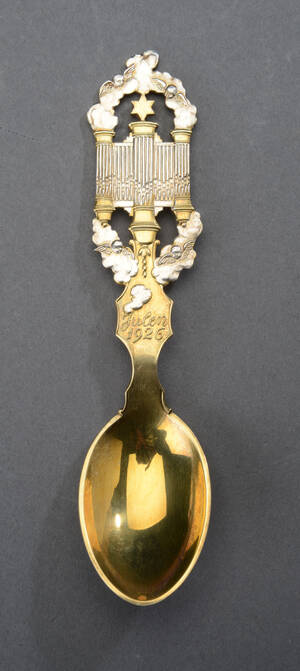 Hans Tegner for A. Michelsen. Juleske årg. 1926 af delvist forgyldt sterlingsølv