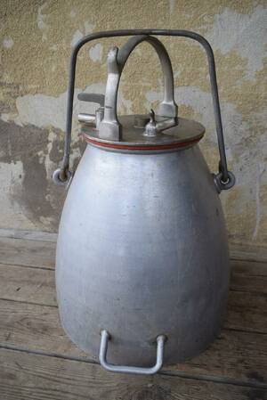 Mjölkningskruka B131