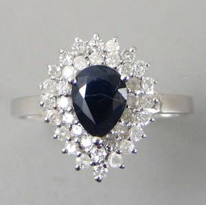 Safir- og diamantring