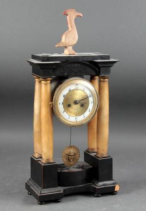 Kaminur med søljer, 1800-tallet