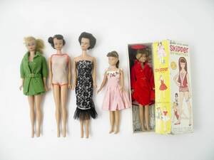 Dockor, 5 st. varav 3 Barbie och 2 Skipper