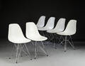 Charles Eames. Sæt på seks skalstole, model DSR 6