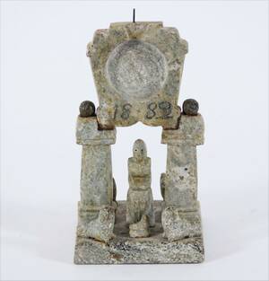 Fickursställ i marmor, bär datering 1882