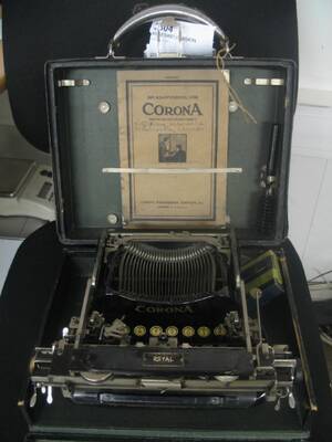 Reseskrivmaskin, Corona