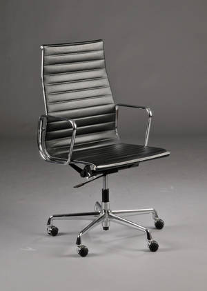 Charles Eames 1907-1978. Kontorstol, model EA-119.
