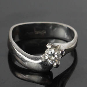 Brillant Solitaire ring i 14 kt. hvidguld