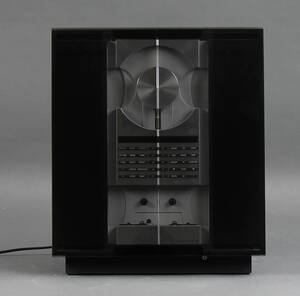 Bang  Olufsen. BeoSound Ouverture musikanlæg 
