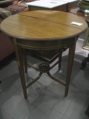 Salongsbord, Gustaviansk stil