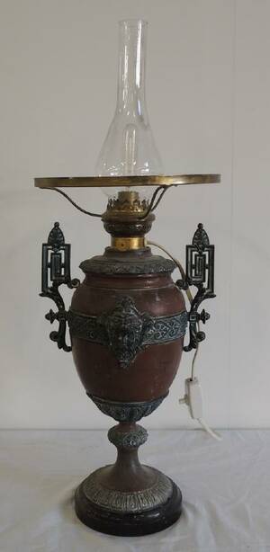 Bordsfotogenlampa