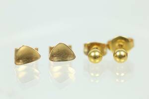 ÖRHÄNGEN, två par, guld, 18 k, 1,6 g
