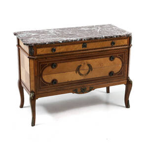 Byrå gustaviansk stil