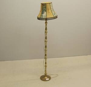 Golvlampa