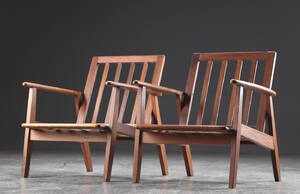 Par lænestole af teaktræ, dansk møbelproducent 2