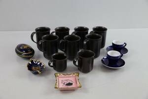 PARTI med servisdelar, Höganäs, lockask och fat, Limoges, m.m.