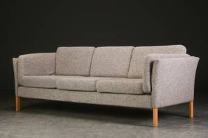 Tre-pers. sofa, dansk møbelproducent Denne vare er sat til omsalg under nyt varenummer 5050384