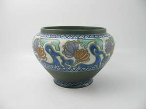 Yttrfoder, Gouda Holland