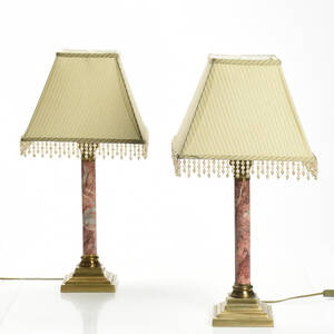 Ett par bordslampor Christopher Wray