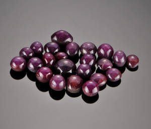 Uindfattede stjernerubiner - 39,5 ct.