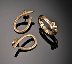 Guldring og ørestikker - 16,5 gram 3