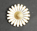 Georg Jensen Daisy broche, forgyldt marguerit