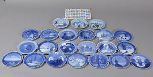 Royal Copenhagen Kgl. P. m.m. Samling juleplatter 1912-1928, 1953, 1969 m.m. 22