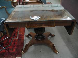 Salongsbord, Karl Johan-stil