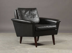 Dansk møbelproducent. Lavrygget lænestol 