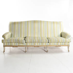Soffa i empirestil