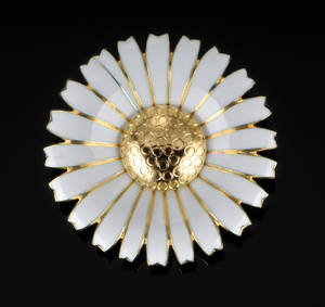 Georg Jensen. Stor margueritbrochevedhæng